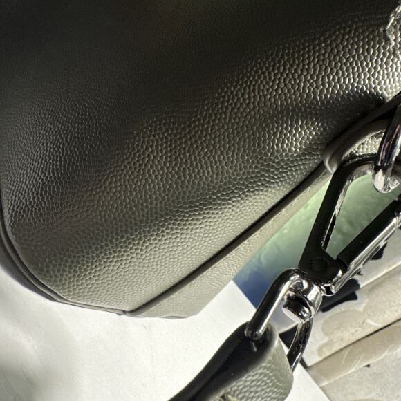 Steve Madden Dome Crossover Purse/ Bag Zip Up Olive Green Color. Good Condition! - Picture 13 of 16